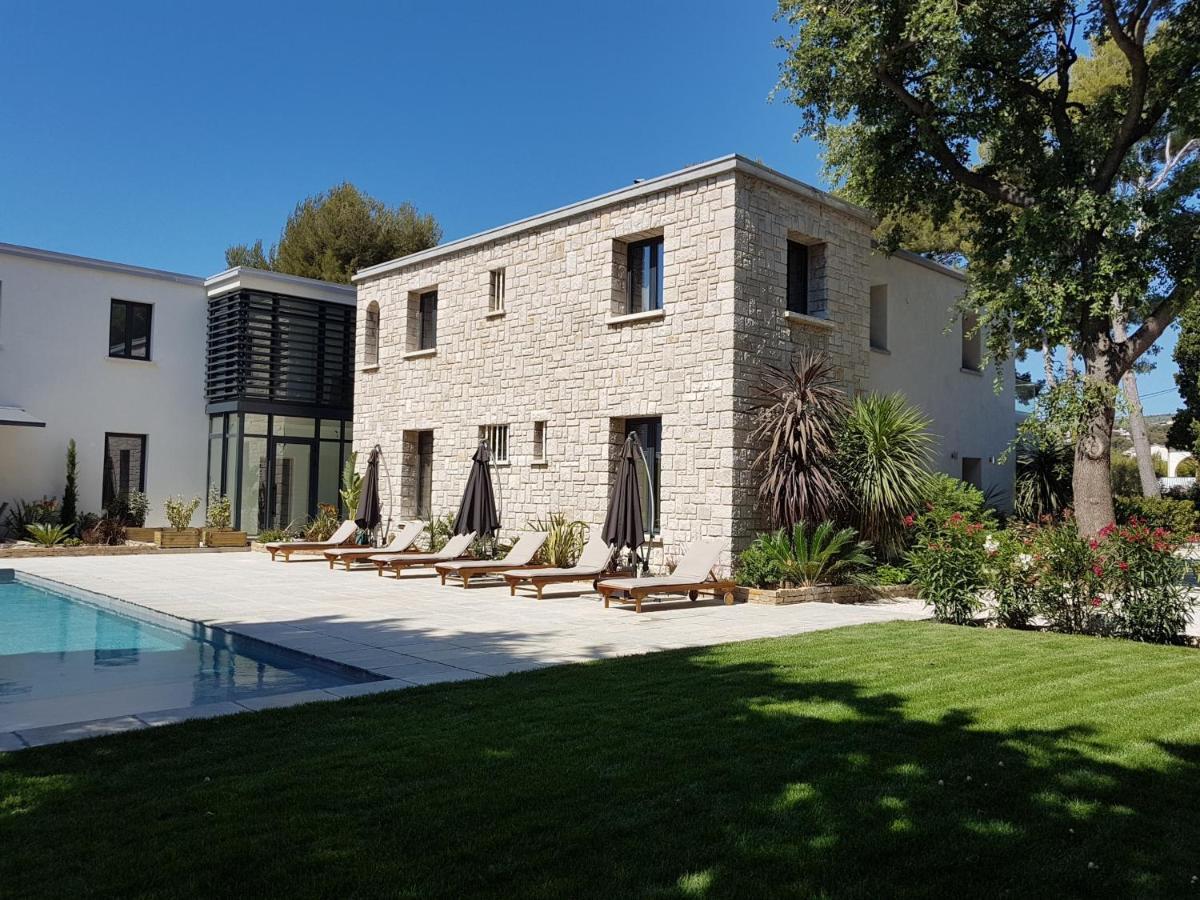 Hpc Suites - Cassis Centre - Parking Gratuit & Piscine Chauffee Exterior foto