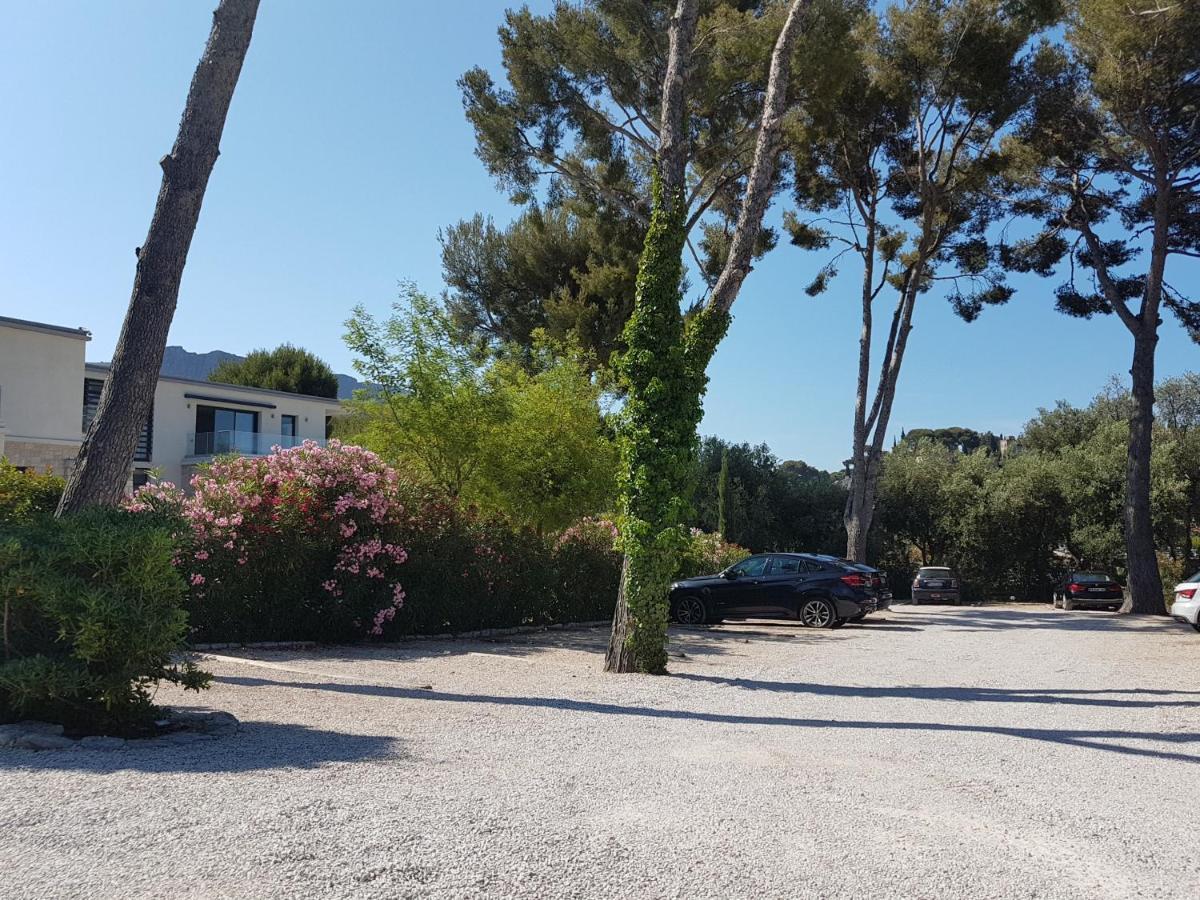 Hpc Suites - Cassis Centre - Parking Gratuit & Piscine Chauffee Exterior foto