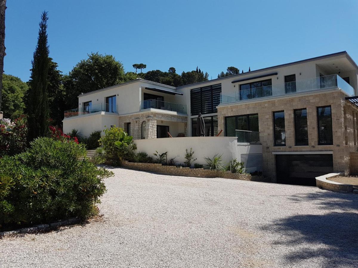 Hpc Suites - Cassis Centre - Parking Gratuit & Piscine Chauffee Exterior foto