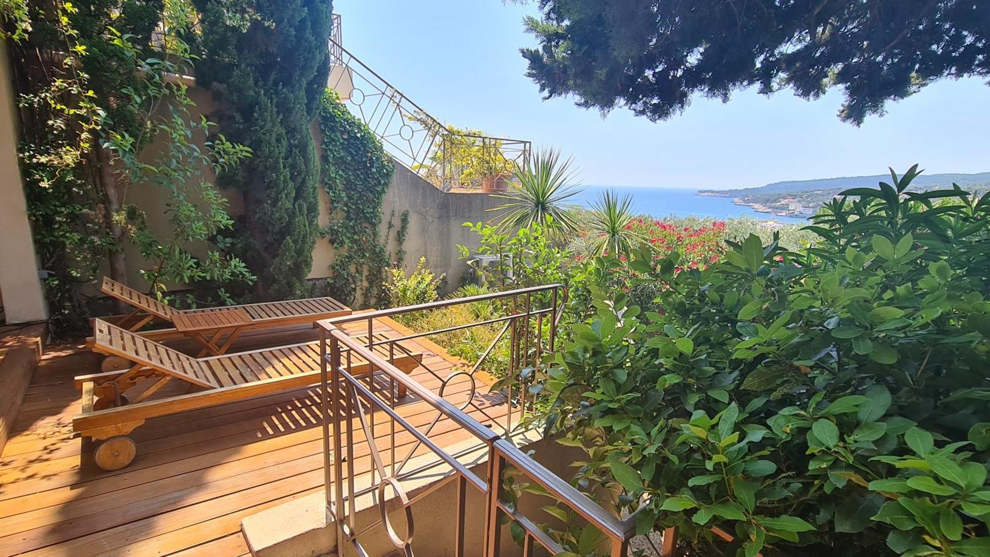 Hpc Suites - Cassis Centre - Parking Gratuit & Piscine Chauffee Zimmer foto