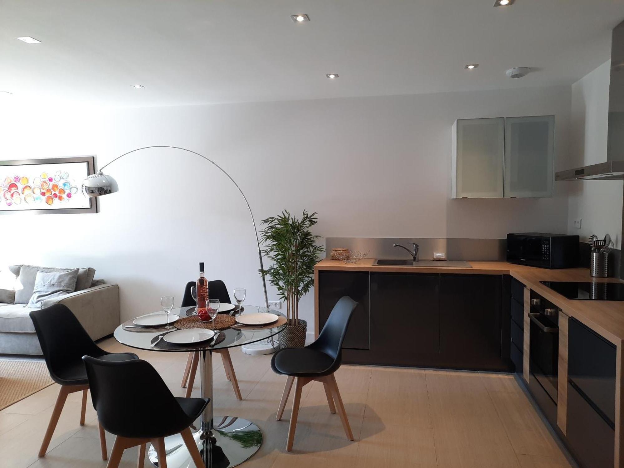 Hpc Suites - Cassis Centre - Parking Gratuit & Piscine Chauffee Zimmer foto