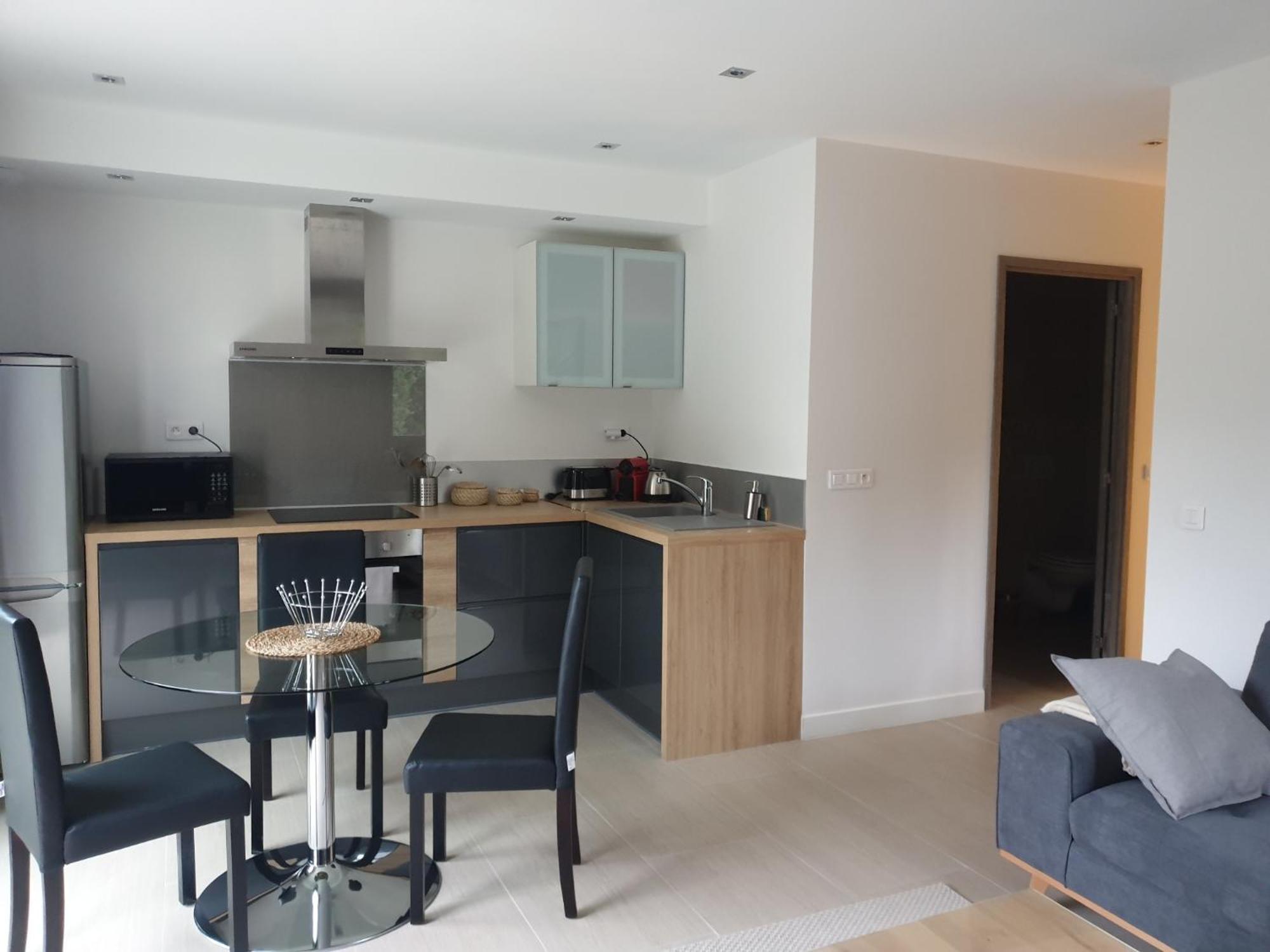 Hpc Suites - Cassis Centre - Parking Gratuit & Piscine Chauffee Zimmer foto