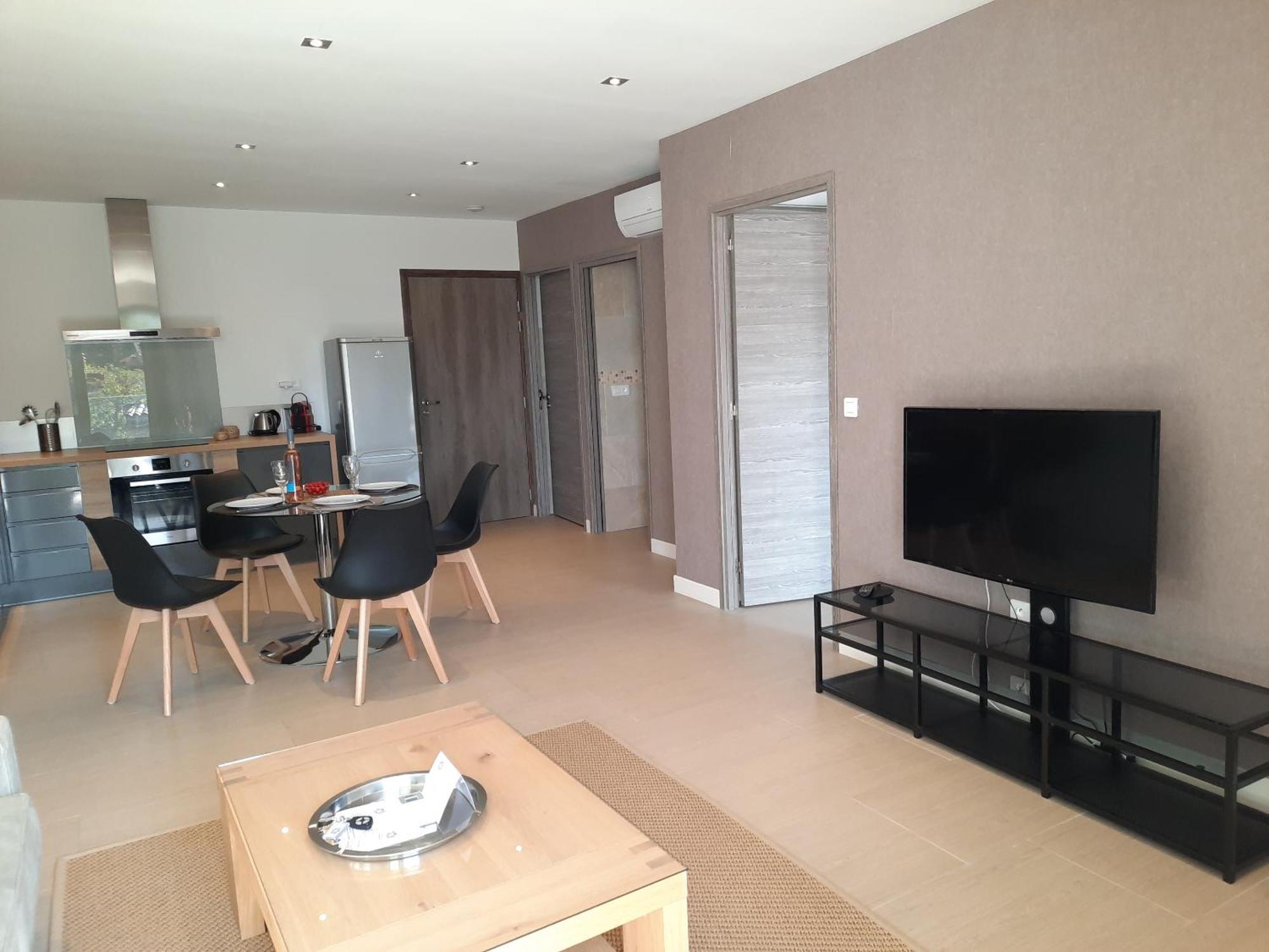 Hpc Suites - Cassis Centre - Parking Gratuit & Piscine Chauffee Zimmer foto