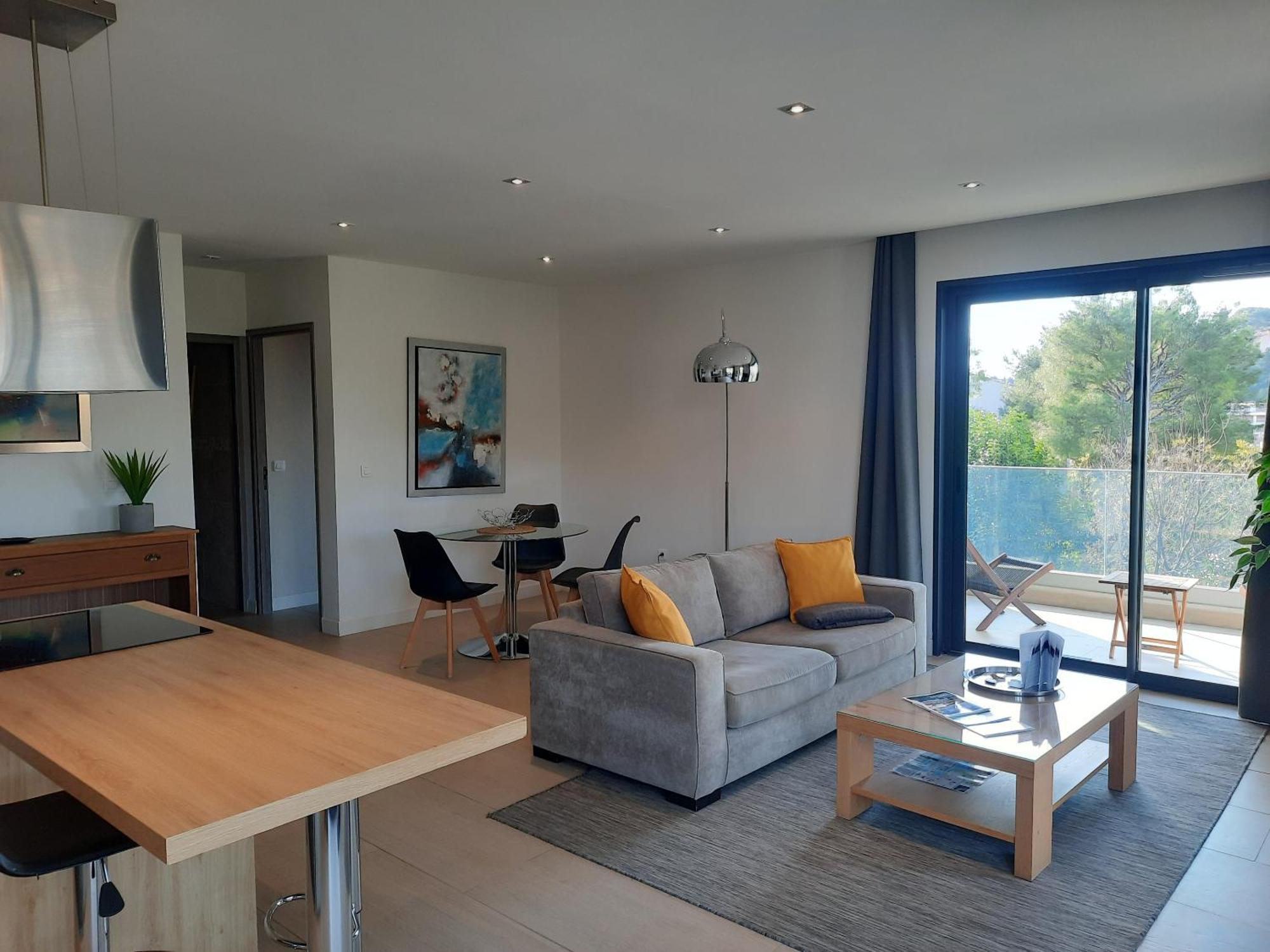Hpc Suites - Cassis Centre - Parking Gratuit & Piscine Chauffee Zimmer foto