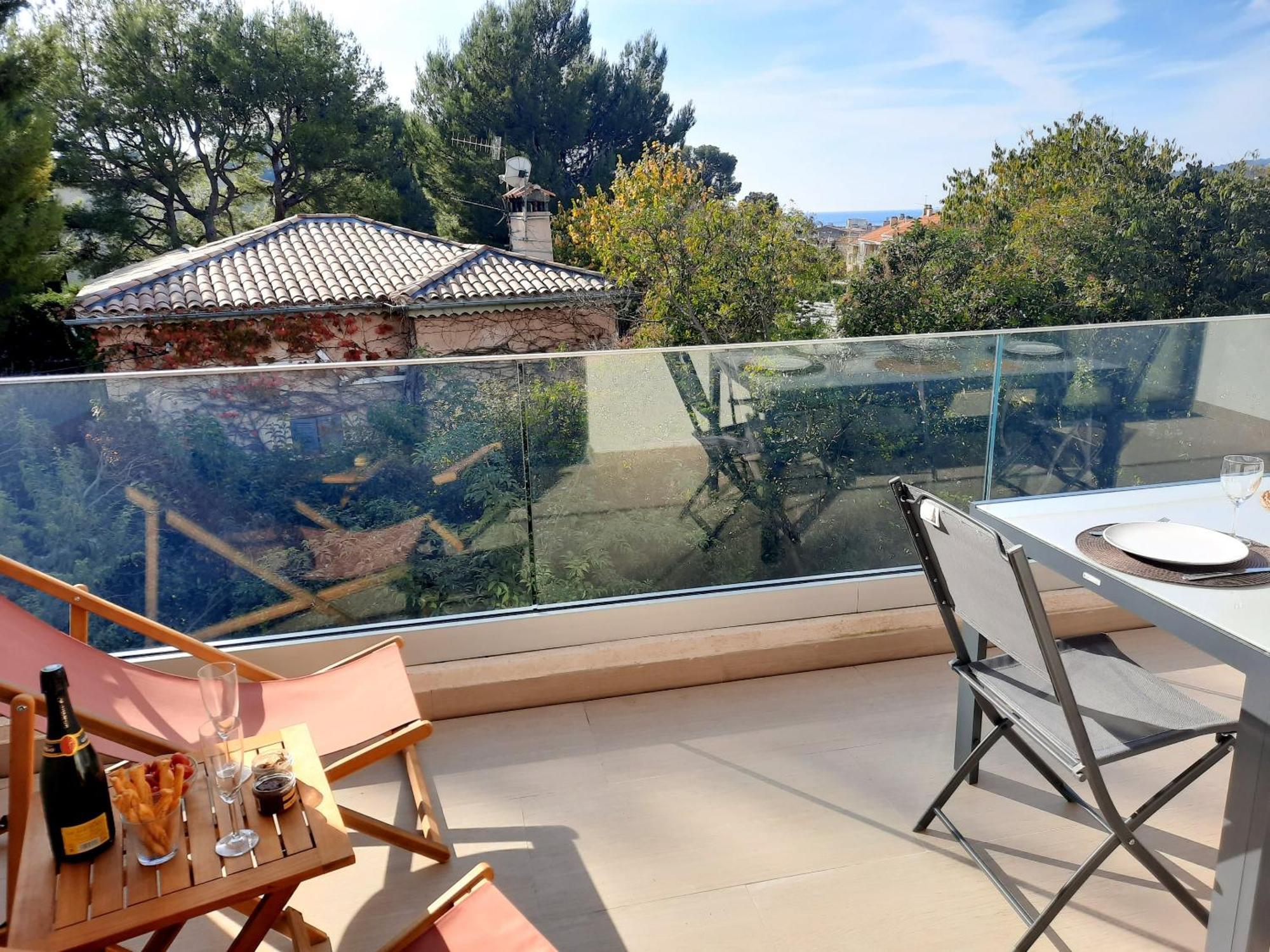 Hpc Suites - Cassis Centre - Parking Gratuit & Piscine Chauffee Zimmer foto