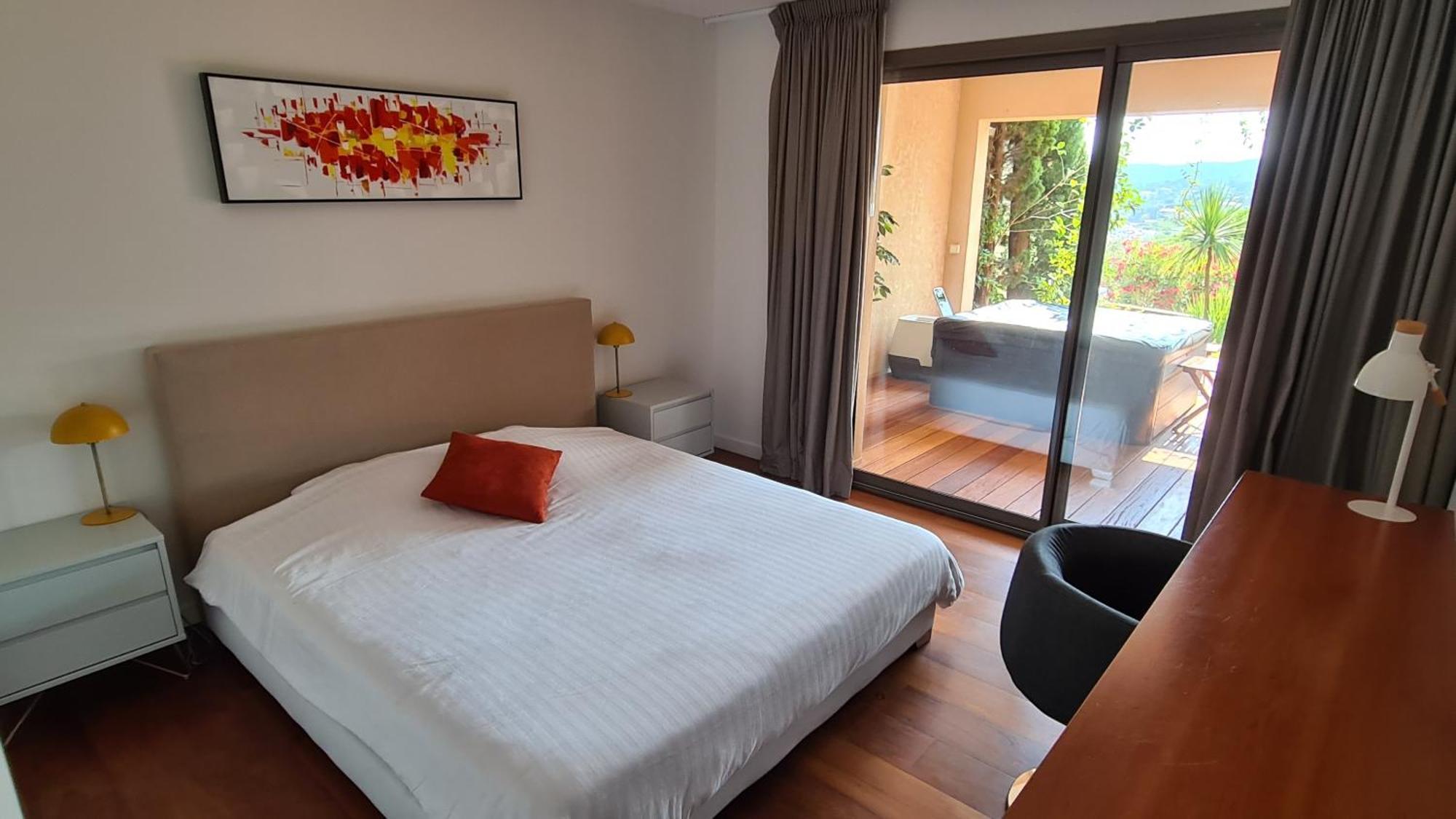Hpc Suites - Cassis Centre - Parking Gratuit & Piscine Chauffee Zimmer foto