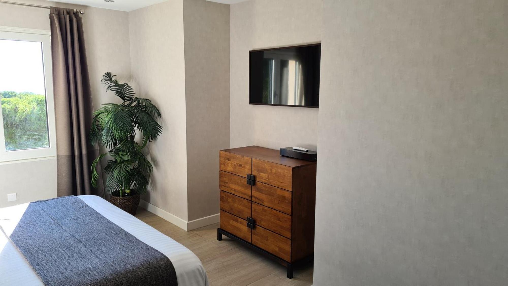 Hpc Suites - Cassis Centre - Parking Gratuit & Piscine Chauffee Zimmer foto