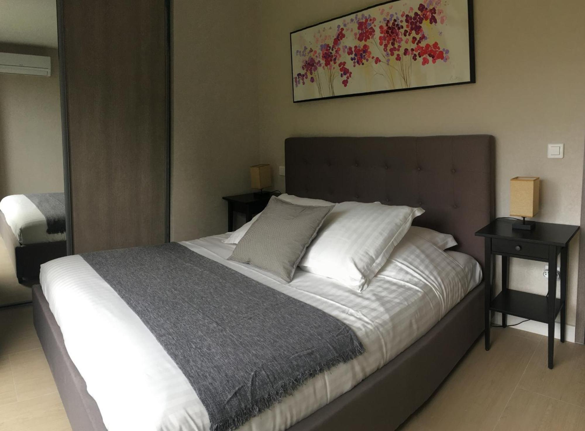Hpc Suites - Cassis Centre - Parking Gratuit & Piscine Chauffee Zimmer foto