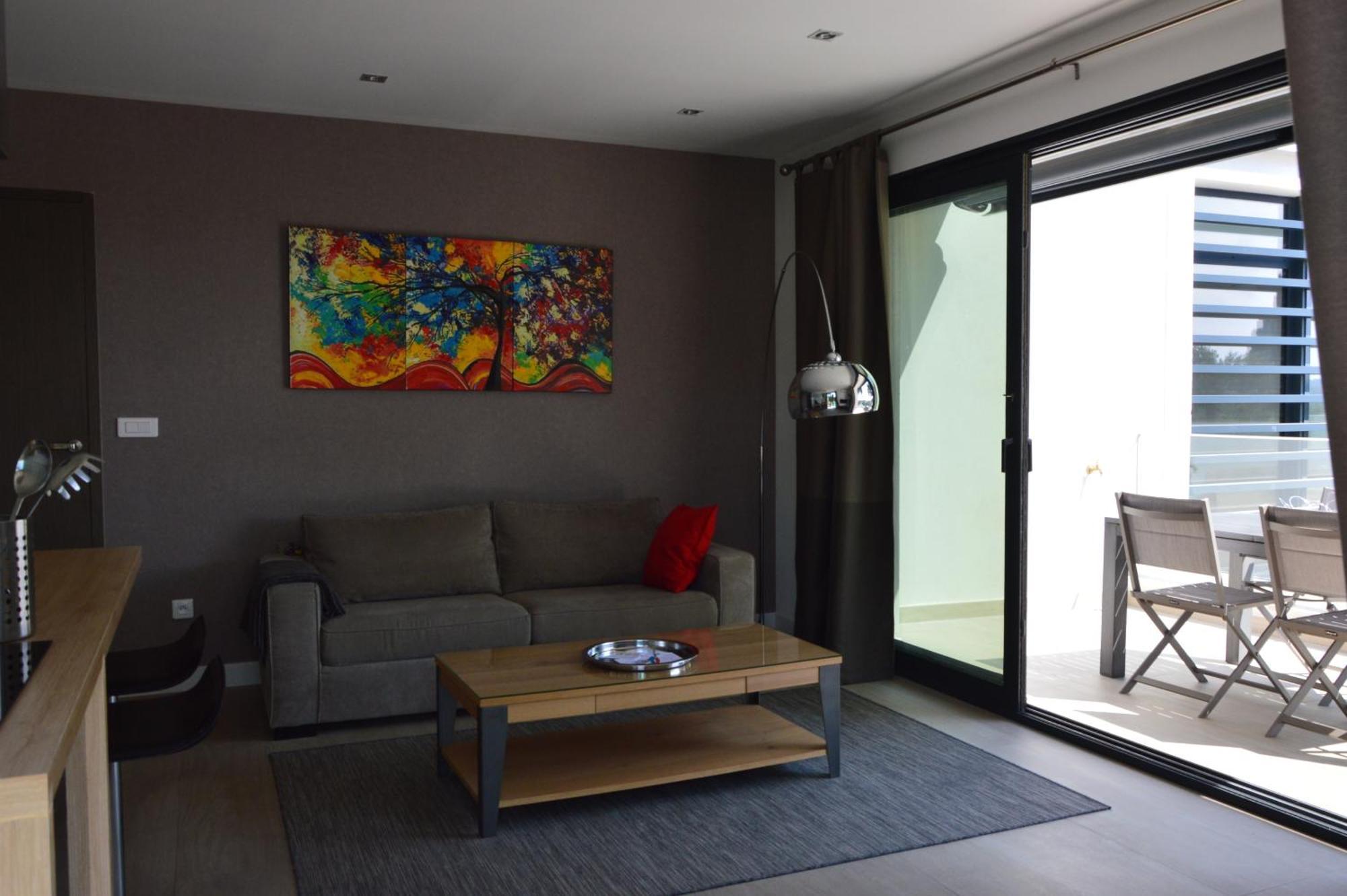 Hpc Suites - Cassis Centre - Parking Gratuit & Piscine Chauffee Zimmer foto